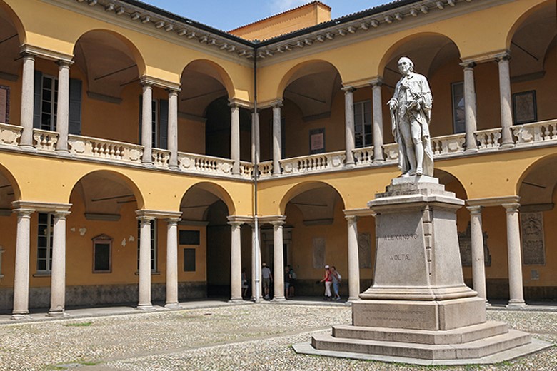 Cortile delle Statue, Università degli Studi di Pavia